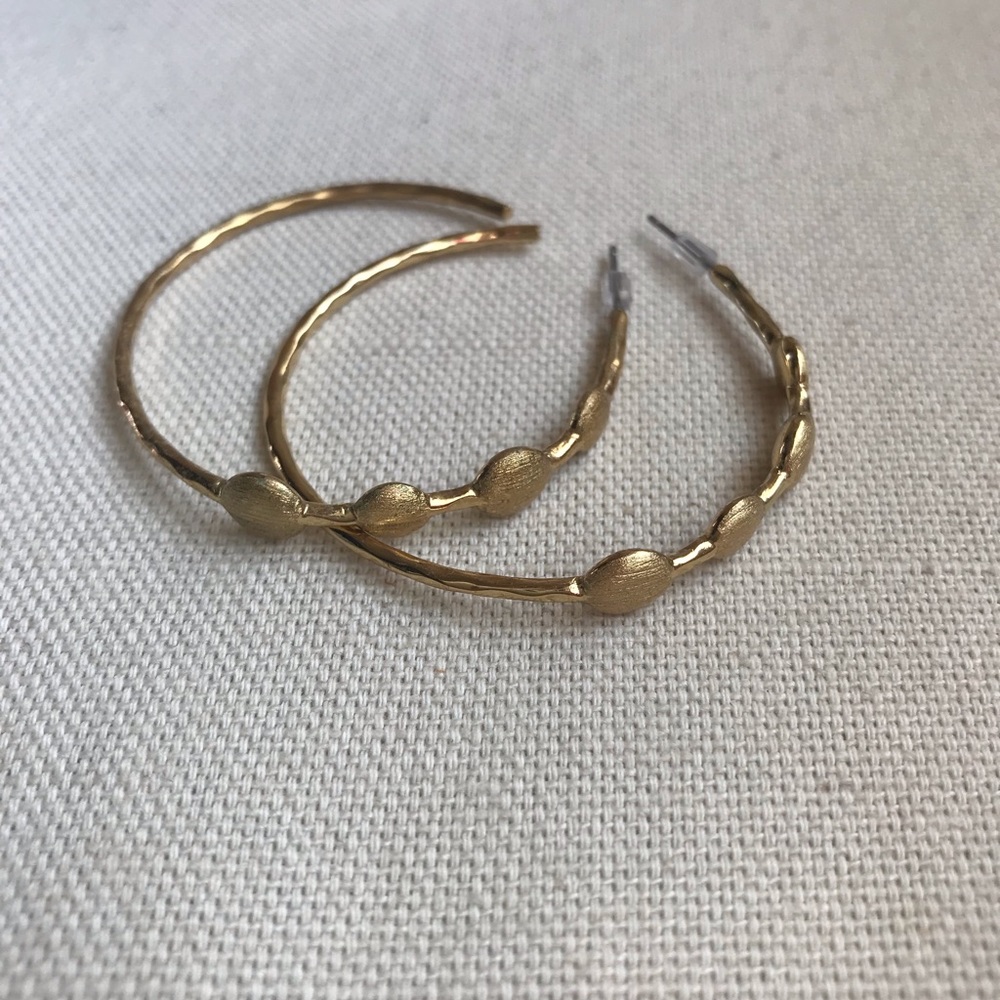 Stella & Dot Monterey Hoops